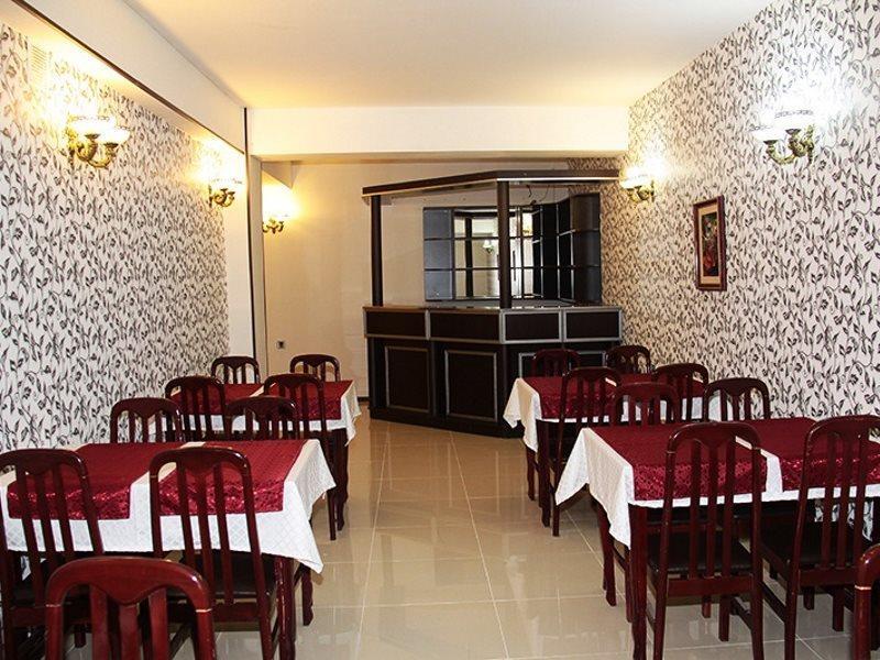 Avand Hotel Baku Exteriör bild