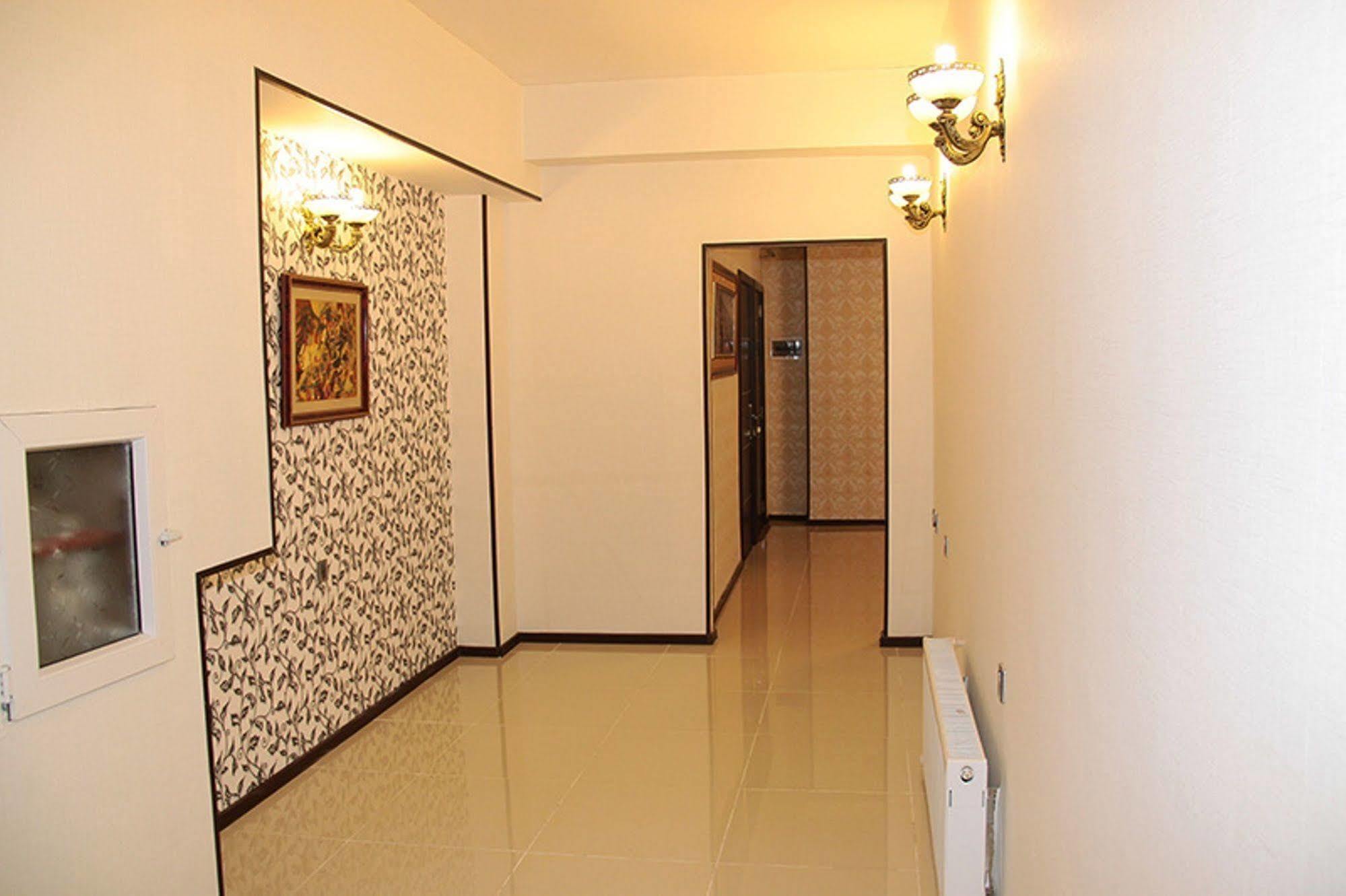 Avand Hotel Baku Exteriör bild